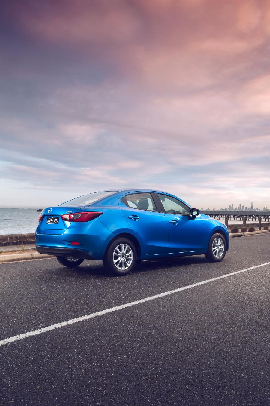  Mazda2 Sedan 2015 года  (AU) (фото 19 из 35)
